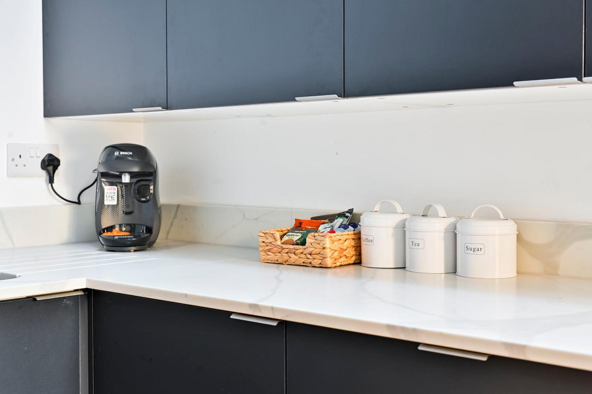 Appartamento Beautiful 2 Bed With En Suite, Near Tube And Stamford Bridge *